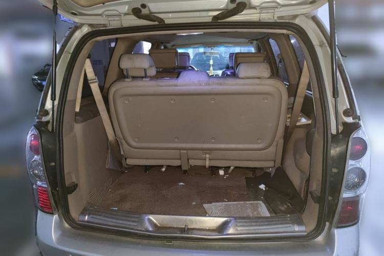 Used Buick GL8 2011 2.4L CT Comfort Edition