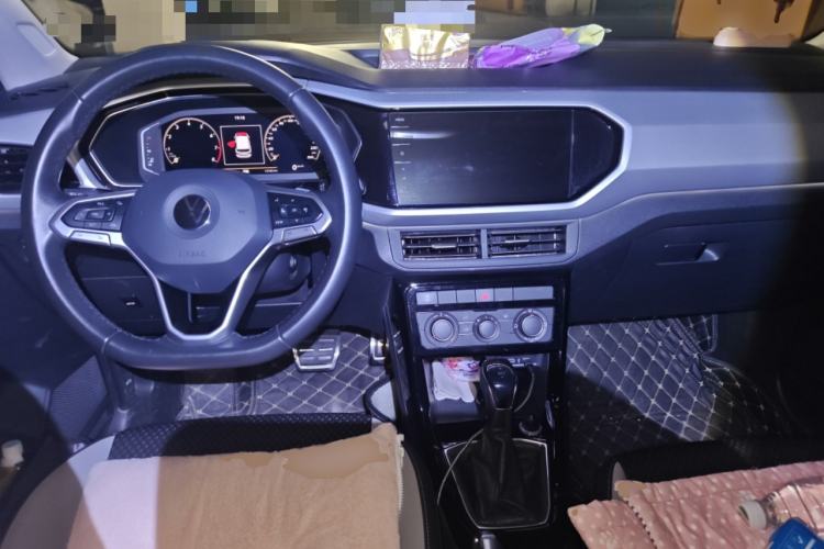 Used Volkswagen Tacqua 2021 280TSI DSG R-Line Connected Version