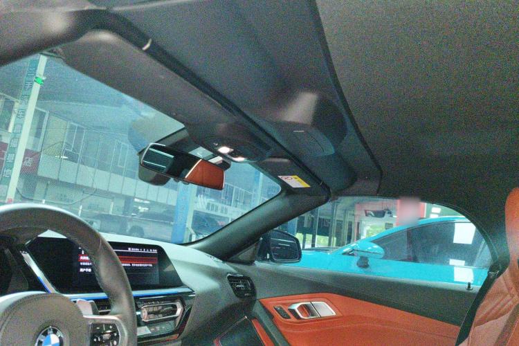 Used BMW Z4 2023 sDrive 25i M Sport Package Headliner