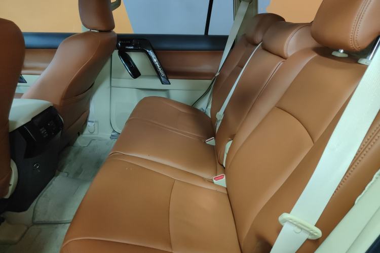 Used Toyota Prado 2016 2700 TX 5-Seater Middle East Version
