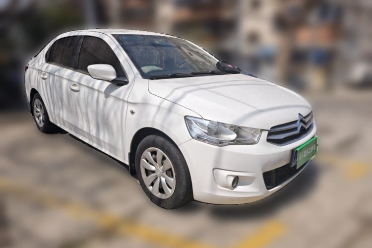 Used Citroen Elysee 2015 Zhishang Edition 1.6L Manual Fashion Model