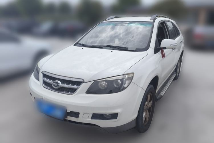 Used BYD S6 2014 2.0L Manual Luxury 5-Seater