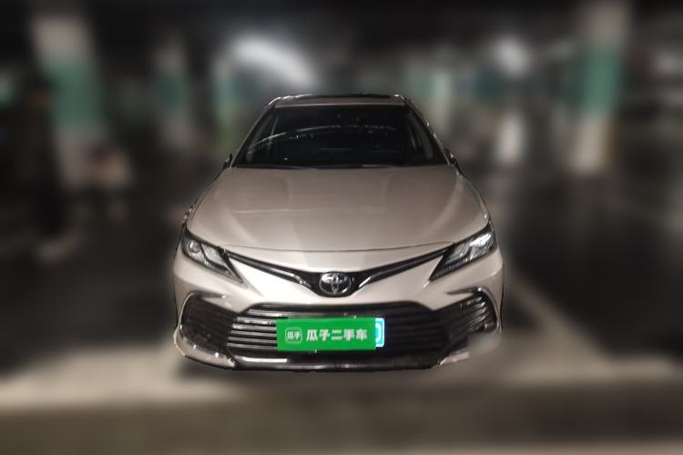 Used Toyota Camry 2021 2.0G Luxury Edition
