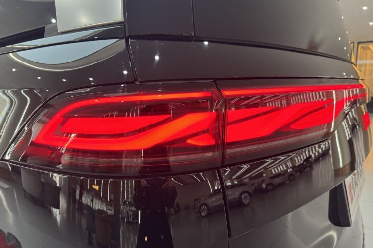 Used BYD Xia 2025 DM-i 1.5T 180km Excellence Model Exterior 10