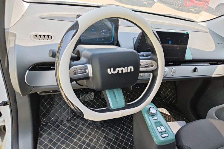 Used CHANGAN NEVO Lumin 2023 205km Xiangqin Version
