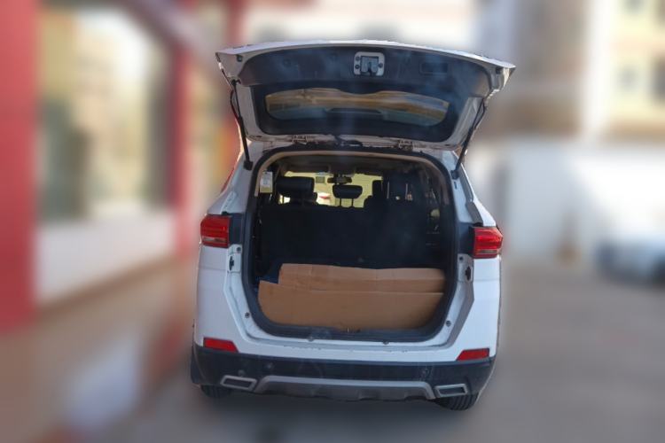 Used Lifan Auto Myway 2017 1.8L Automatic Luxury Model Trunk