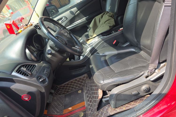 Used Dodge Journey 2016 2.4L Two-Wheel-Drive Touring Edition Left Front Seat