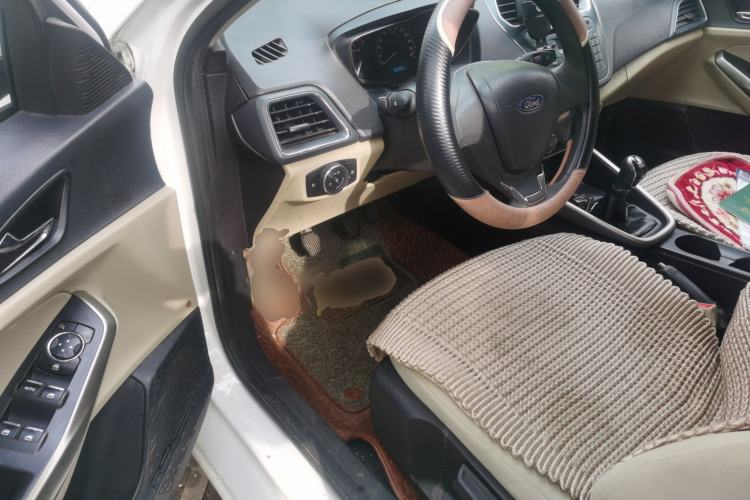 Used Ford Escort 2015 1.5L Manual Comfort Model