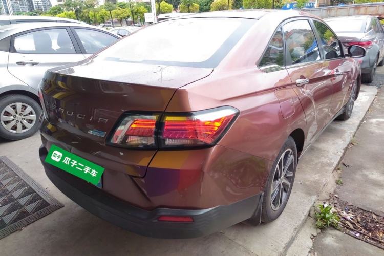 Used Venucia D60 2018 1.6L CVT Smart Connect Elite Edition