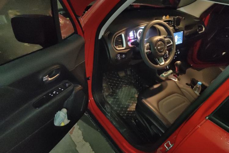 Used Jeep Renegade 2019 220T Automatic Leading Edition