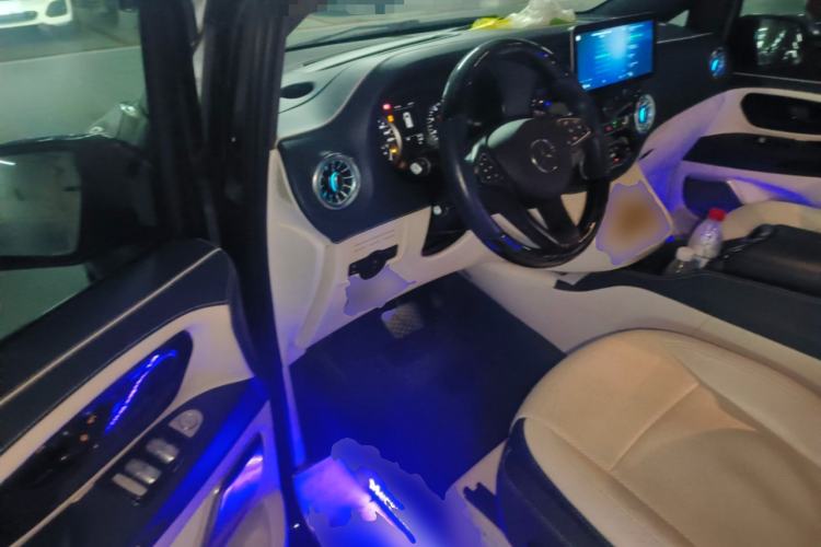 Used Mercedes-Benz Vito 2021 2.0T Elite Version 7 Seats