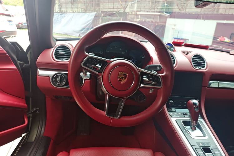 Used Porsche 718 2022 Boxster 2.0T Steering Wheel