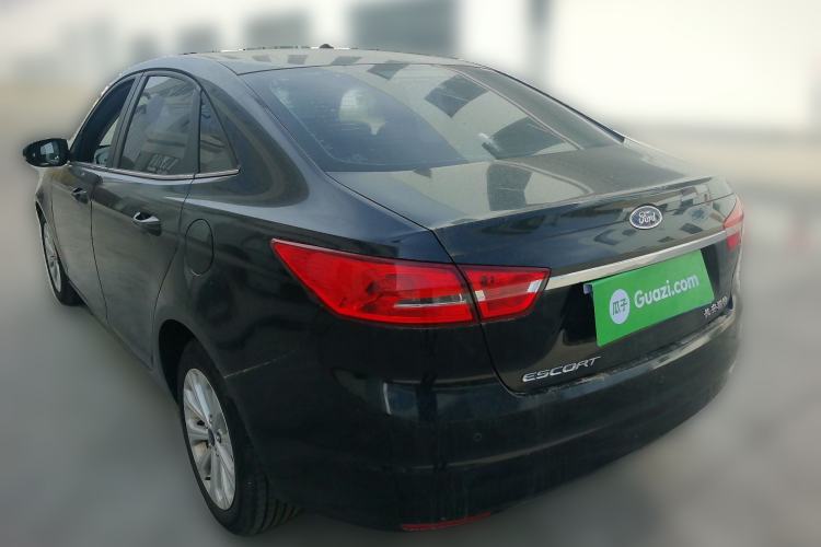 Used Ford Escort 2015 1.5L Manual Fashion Edition