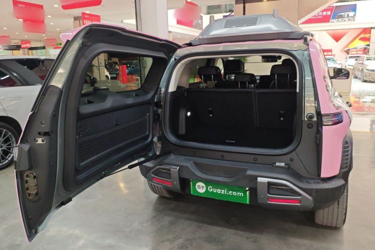 Used Formula Leopard Titanium 3 2025 501 km Four-Wheel Drive Drone Edition