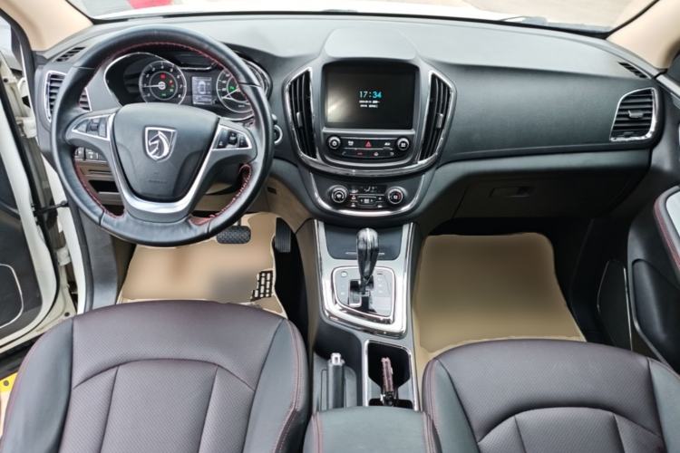 Used Baojun 560 2016 1.8L iAMT Luxury Model