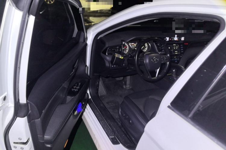 Used Toyota Camry 2018 2.5G Luxury Edition Driver Seat