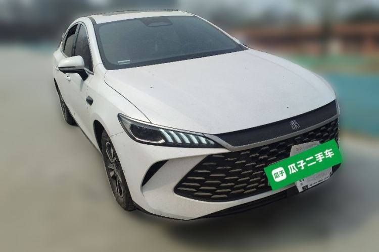 Used BYD Qin PLUS 2025 DM-i Smart Drive 120KM Superior Model
