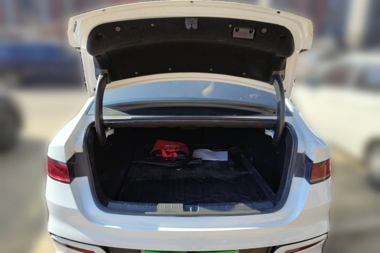 Used BYD Qin PLUS 2023 Champion Edition DM-i 120KM Leading Model
