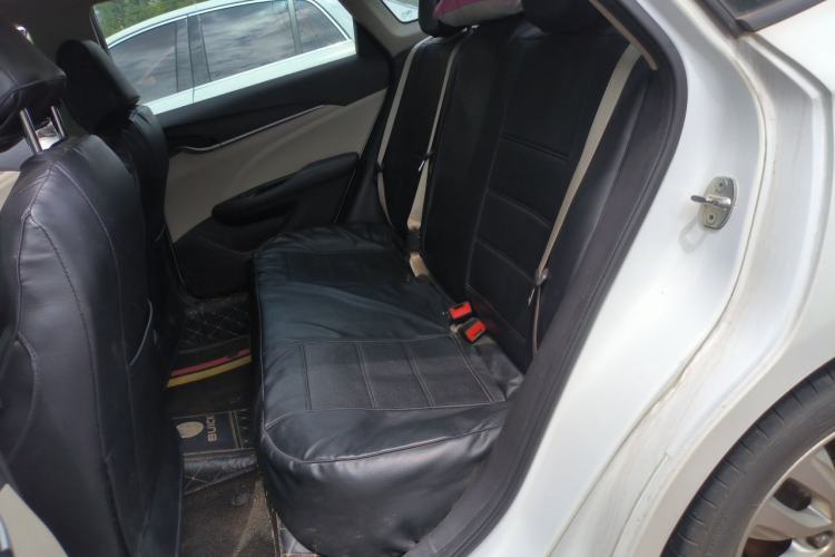 Used Buick GT 2019 15T Dual-Clutch Connected Elite Model China VI
