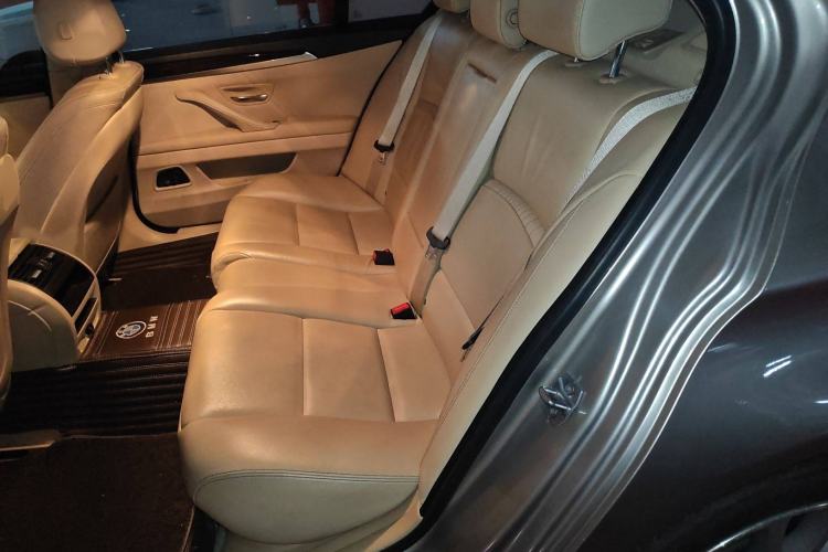 Used BMW 5 Series 2014 525Li Luxury Design Package
