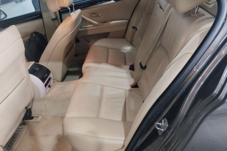 Used BMW 5 Series 2012 535Li Leading Model