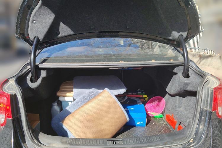 Used Chevrolet Malibu 2014 2.0L Automatic Luxury Edition Trunk