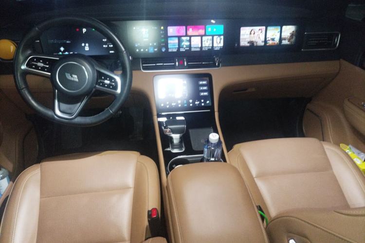 Used Li Auto ONE 2021 Extended-Range 6-Seater Version Center Console