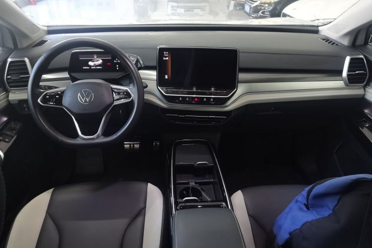 Used Volkswagen ID.6 CROZZ 2021 Long-Range PURE+ Edition Center Console