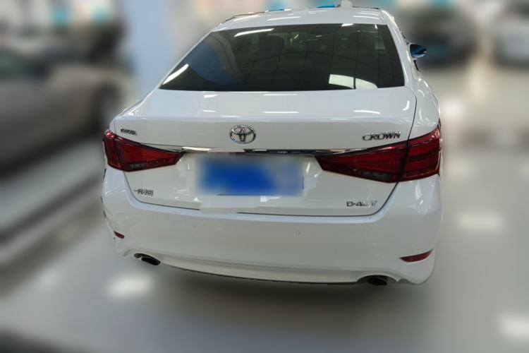 Used Toyota Crown 2018 2.0T Fashion Edition Rear