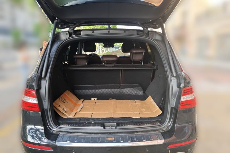 Used Mercedes-Benz M-Class 2012 ML 350 Luxury Edition