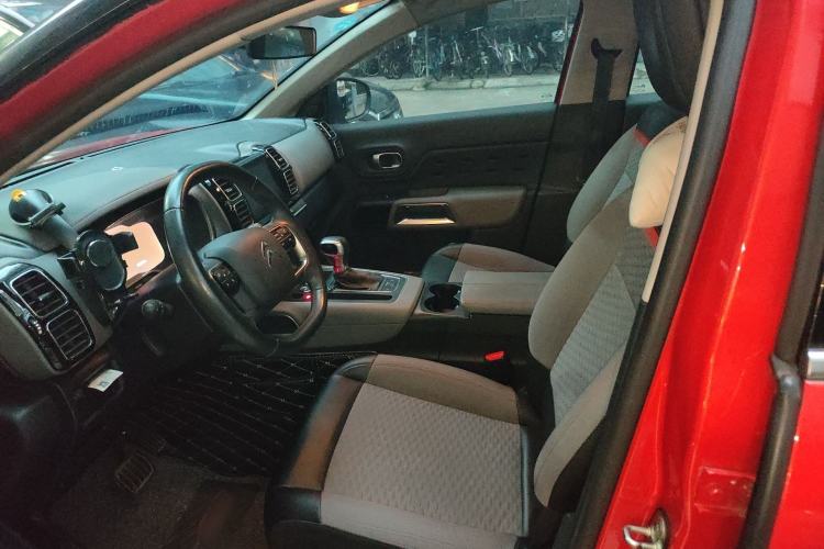 Used Citroen C5 AIRCROSS 2017 350THP Fashion Edition Left Front Seat