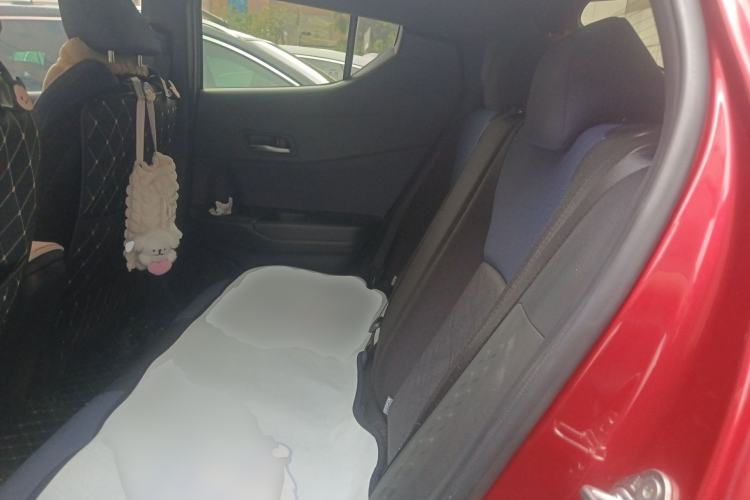 Used Toyota C-HR 2018 2.0L Leading Edition China VI
