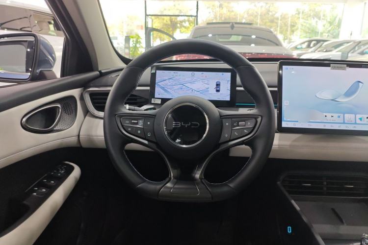 Used BYD Seal 05 DM-i 2025 DM-i Intelligent Drive 120KM Flagship Model Steering Wheel
