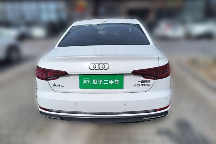 Used Audi A4L 2019 40 TFSI Ambition China VI
