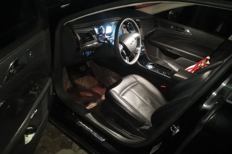 Used Ford Taurus 2016 EcoBoost 180 Luxury Model