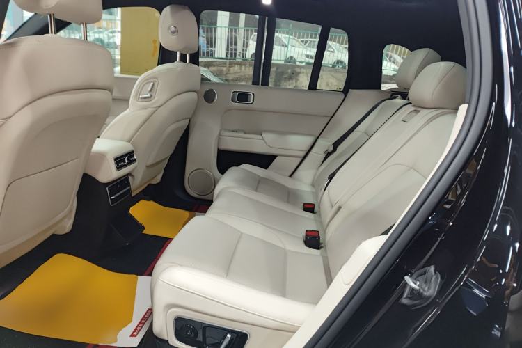 Used Li Auto L7 2023 Pro Model
