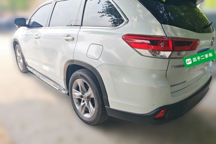 Used Toyota Highlander 2018 2.0T Four-Wheel Drive Luxury Version 7 Seats China VI Standard