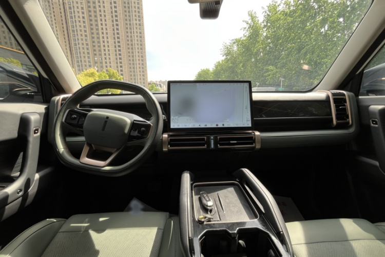 Used iCAR 03 2024 401km Two-Wheel Drive Standard Advanced Version Interior 4