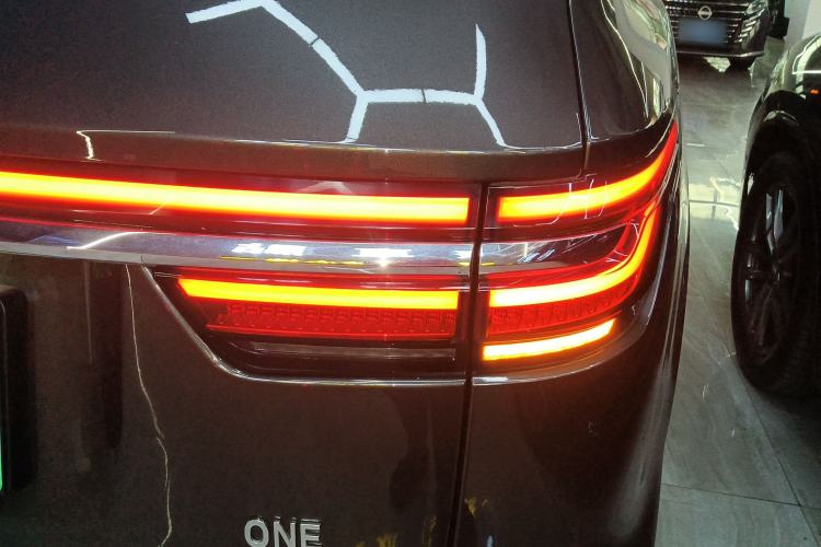 Used Li Auto ONE 2020 Extended-Range 6-Seater Version Right Rear Taillight
