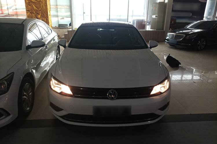 Used Volkswagen Lamando 2015 280TSI DSG Comfort Edition Front