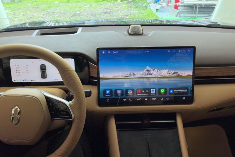 Used Hima AITO M7 2024 1.5T Rear-Drive Plus Version 5 Seats Center Console