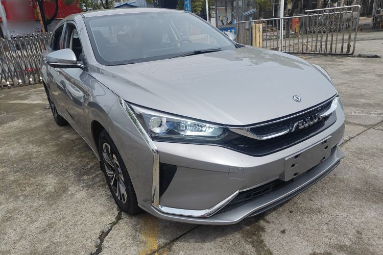 Used Dongfeng Aeolus Yixuan 2021 230T Automatic ZuiFeng Edition Front Right 45 Deg