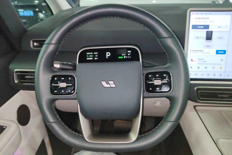 Used Li Auto MEGA 2025 Home Family Special Edition Steering Wheel