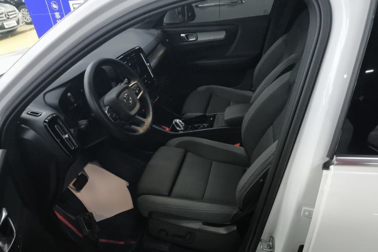 Used Volvo XC40 2023 B3 Zhiyuan Luxury Edition
