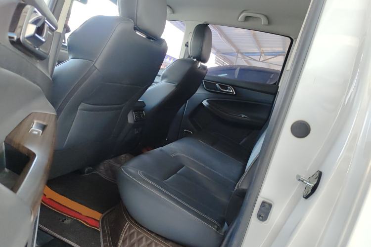 Used JMC Yuhu 9 2020 2.0T Automatic Diesel 4x4 Comfort Edition
