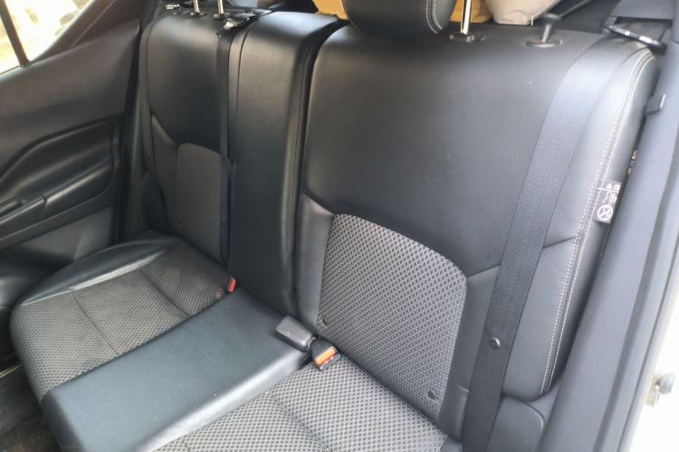 Used Nissan Kicks 2019 1.5L CVT Smart Connect Luxury Edition
