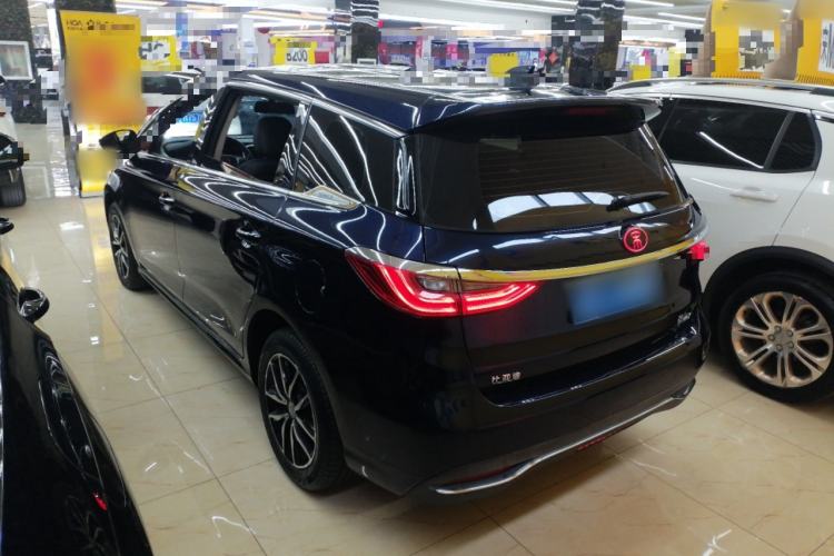 Used BYD Song MAX 2017 1.5T Automatic Smart Connect Luxury 7-Seater