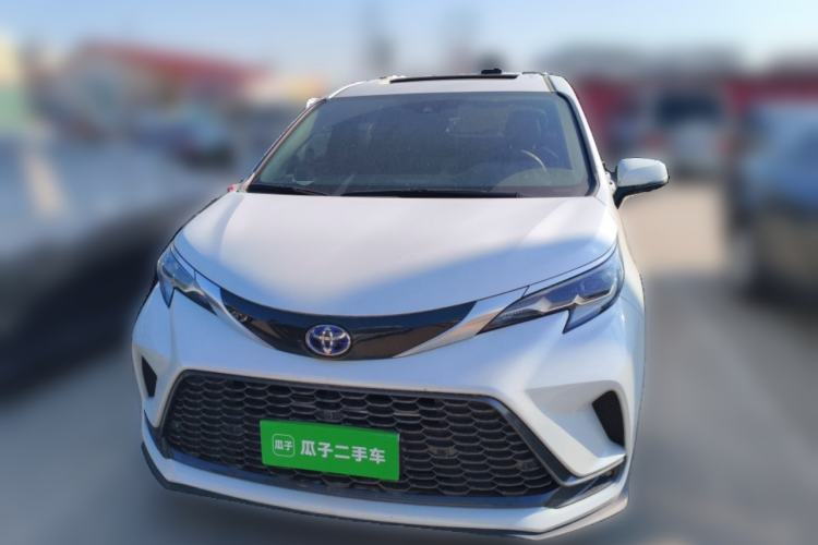 Used Toyota Granvia 2023 2.5L Hybrid Prestige VIP Edition Front