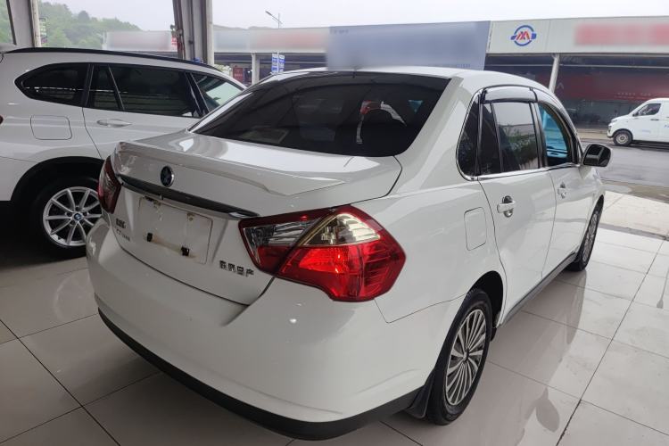 Used Venucia D50 2013 1.6L Automatic Fashion Edition Rear Right 45 Deg
