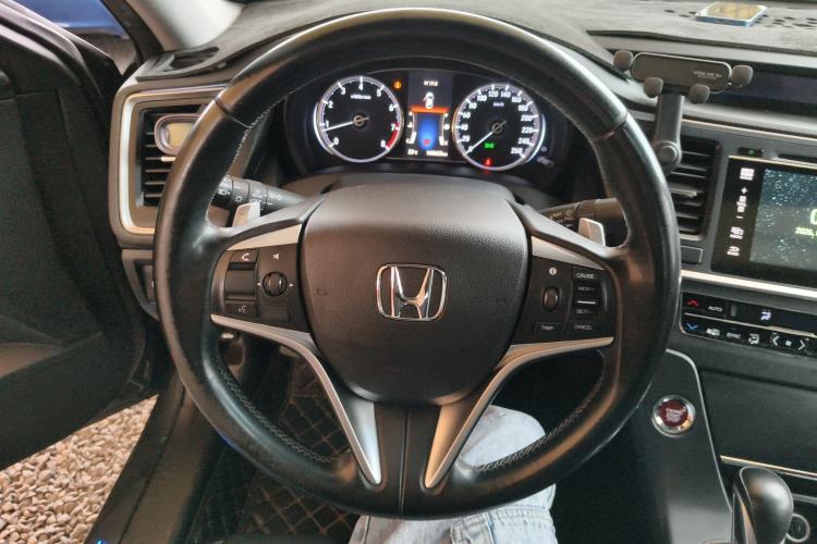 Used Honda Spirior 2015 2.4L Prestige Edition
